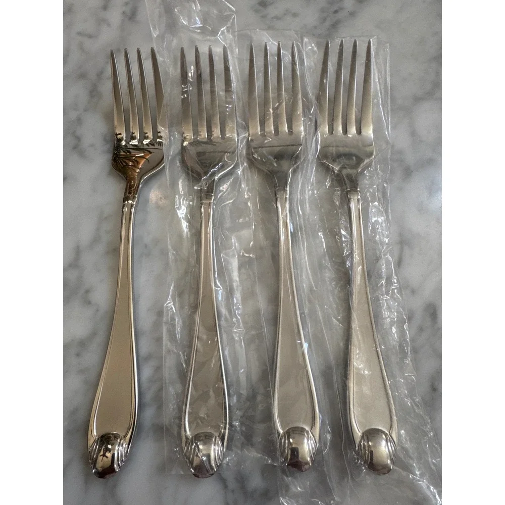 Oneida Garnet Stainless Steel Dinner Forks Set of 4 Glossy 18/10 OHSGARN